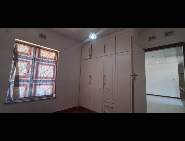 3 BEDROOM SIMPLEX FOR SALE IN SANDFIELD